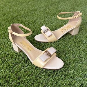 SALVATORE FERRAGAMO Gavina sandal heels 38